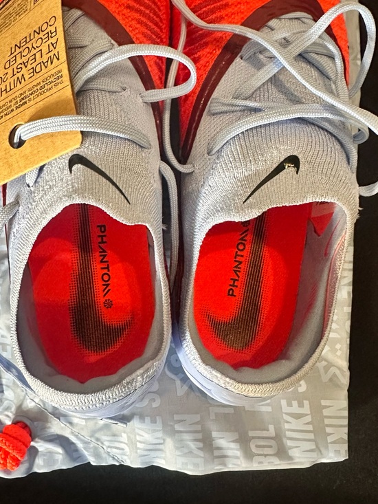 Phantom 6 Low Elite FG Cleats w/bag-box